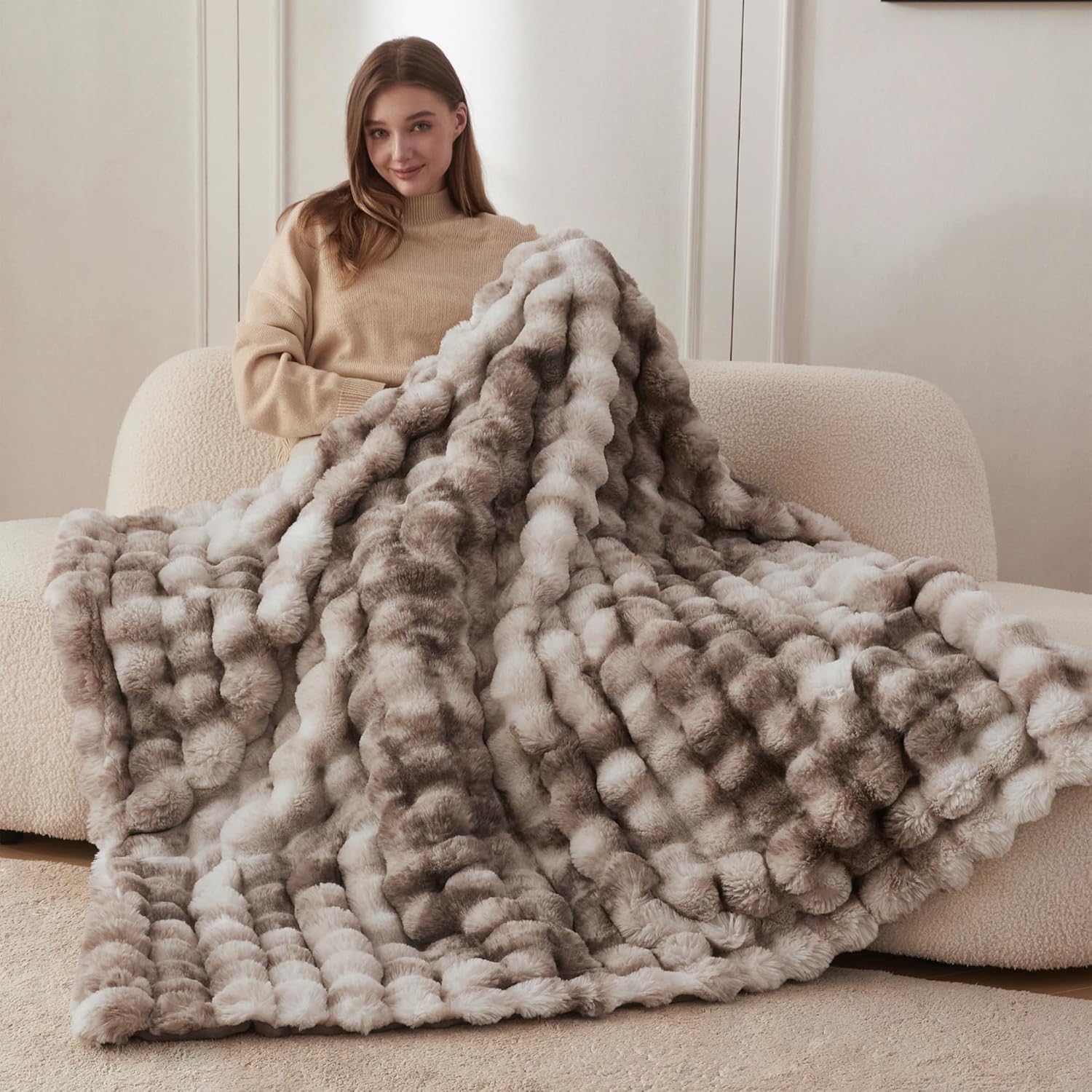 COOVA Faux Fur Throw Blanket - Home Decor luxury furniture for sale - Image 2