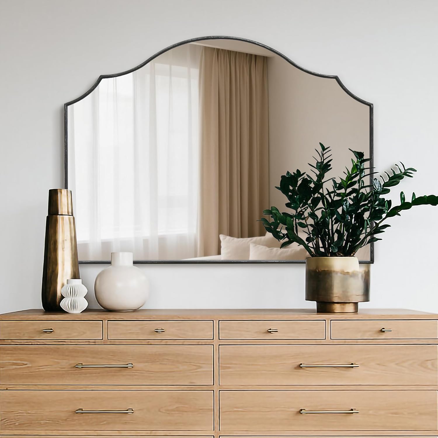 Besdomus Modern Scalloped Wall Mirror - Home Decor luxury furniture for sale - Image 2