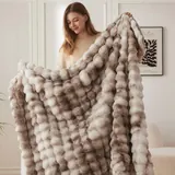 COOVA Faux Fur Throw Blanket - Home Decor luxury furniture for sale - Thumbnail 4